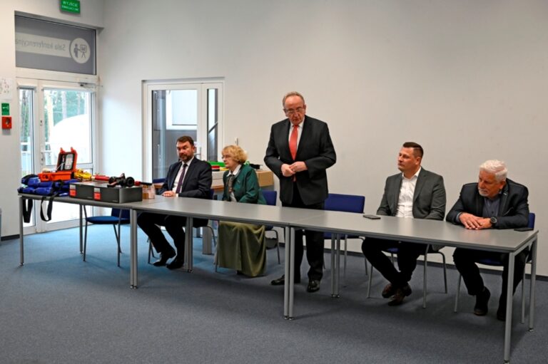 Nowy sprzęt dla wielkopolskich strażaków foto2
