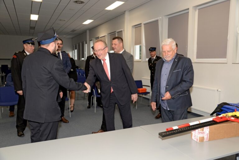 Nowy sprzęt dla wielkopolskich strażaków foto6