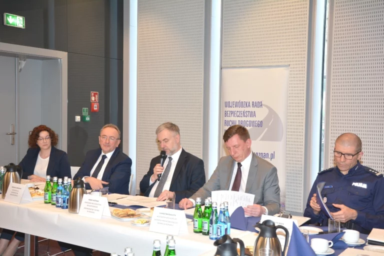Posiedzenie Wojewódzkiej Rady Bezpieczeństwa Ruchu Drogowego w Poznaniu 2020 foto4