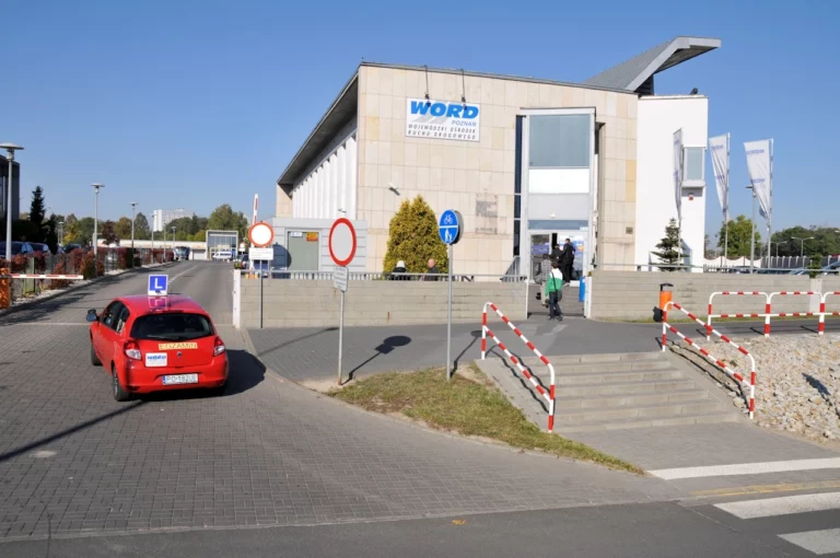 Budynek Wojewódzkiego Ośrodka Ruchu Drogowego w Poznaniu